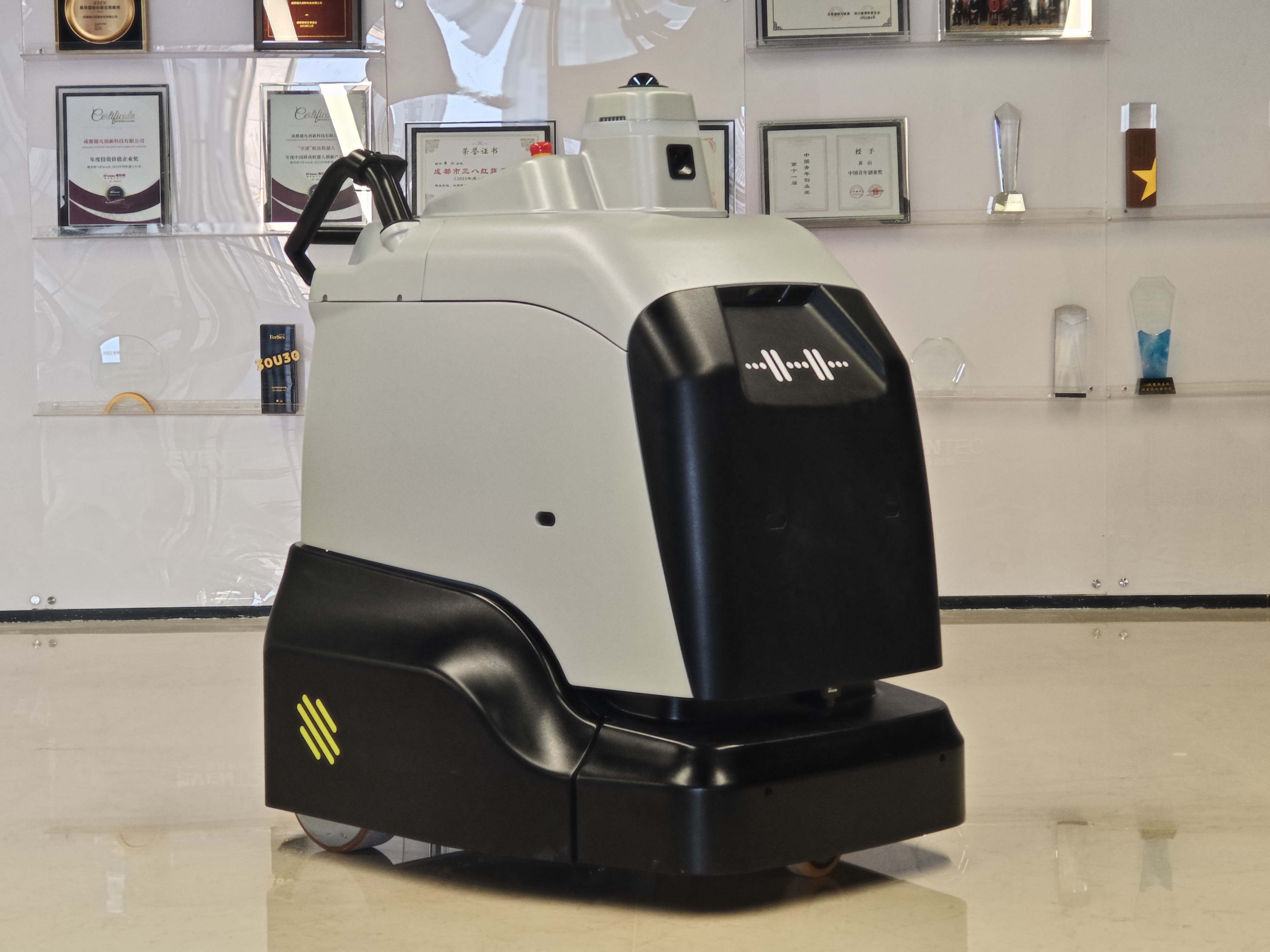 晶面石材养护机器人 晶墩墩